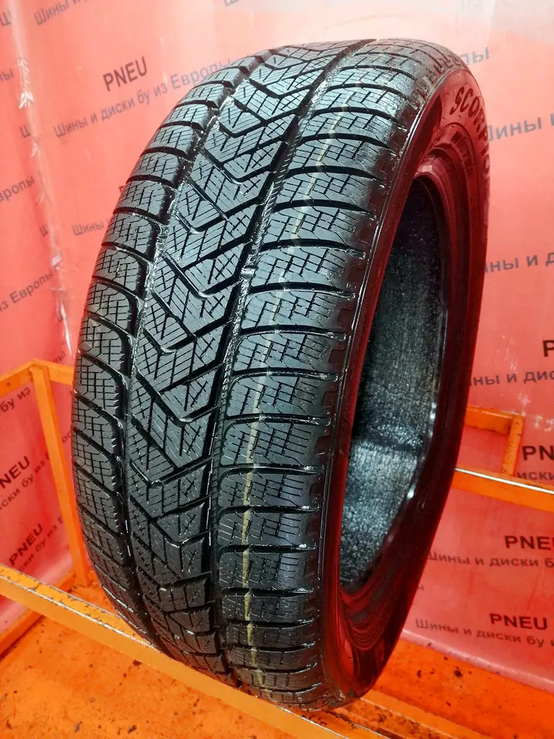 Б/у шина 235/55 R19 Pirelli Scorpion Winter AO Elect, фото 1