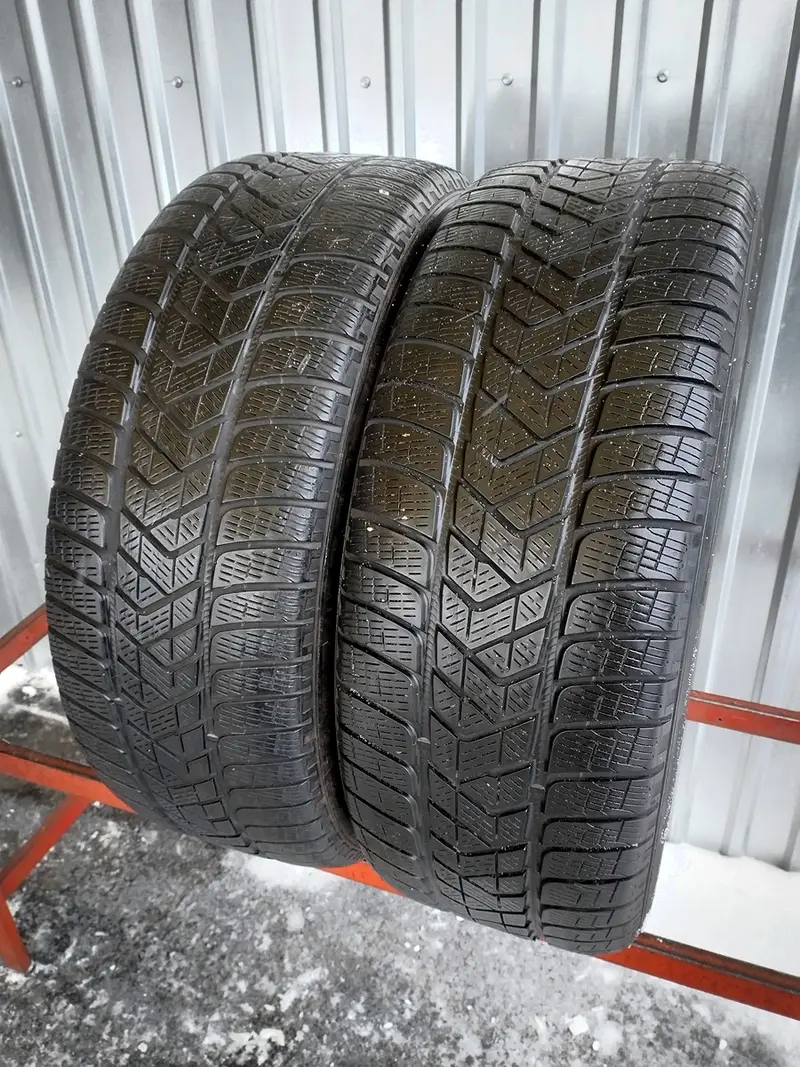 Пара б/у шин 235/55 R19 Pirelli Scorpion Winter RunFlat, фото 1