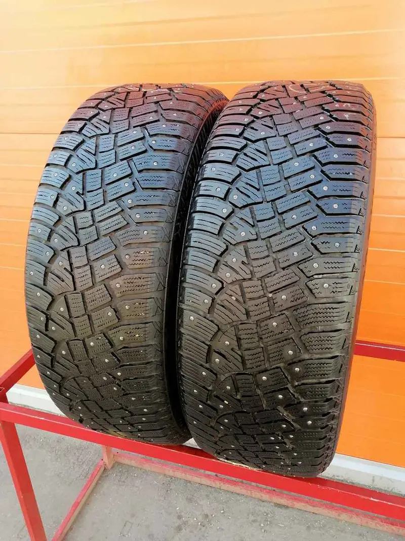 Пара б/у шин 235/55 R20 Continental IceContact 2