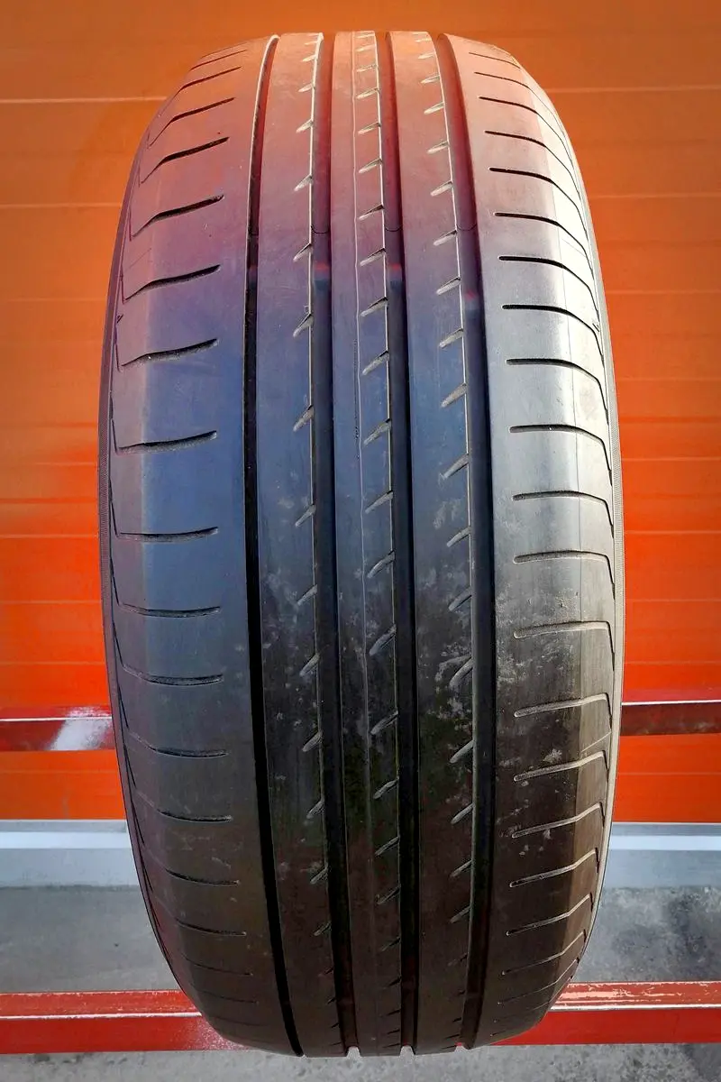 Б/у шина 235/55 R20 Yokohama Advan Sport V105