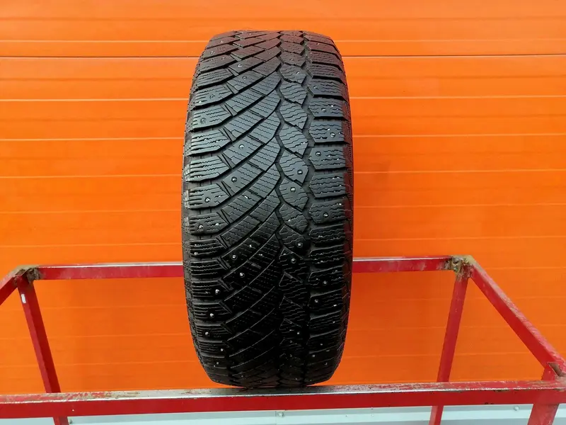 Б/у шина 235/60 R16 Continental ContiIceContact 4x4