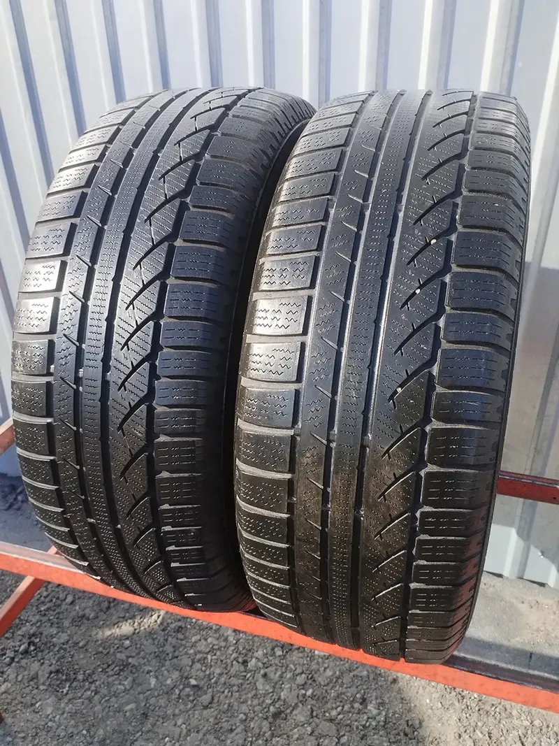 Пара б/у шин 235/60 R16 Continental ContiWinterContact TS 810