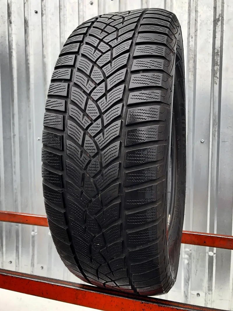 Б/у шина 235/60 R16 Goodyear Ultra Grip Perfomance GEN-1