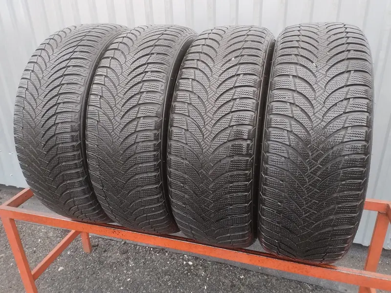 Комплект б/у шин 235/60 R16 Nexen Winguard Snow G WH2