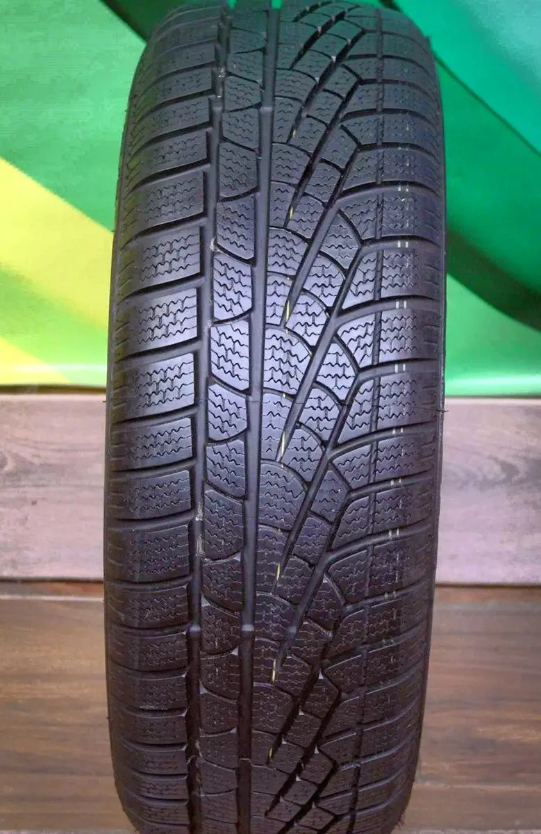 Б/у шина 235/60 R16 Pirelli Winter 210 Sottozero