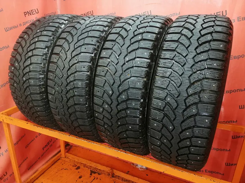 Комплект б/у шин 235/60 R17 Bridgestone Blizzak Spike-01