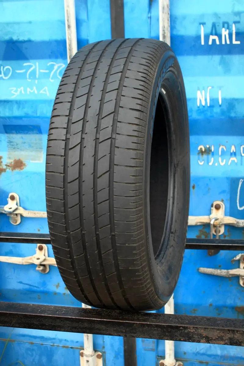Б/у шина 235/60 R17 Bridgestone Turanza ER 30