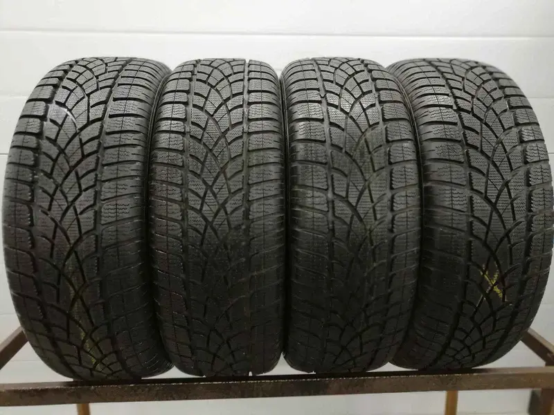 Комплект б/у шин 235/60 R17 Dunlop SP Winter Sport 3D