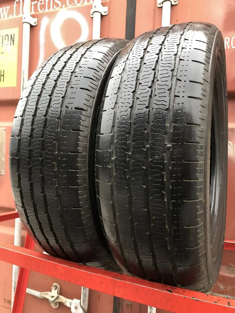 Пара б/у шин 235/60 R17 Kumho Radial 798 Plus