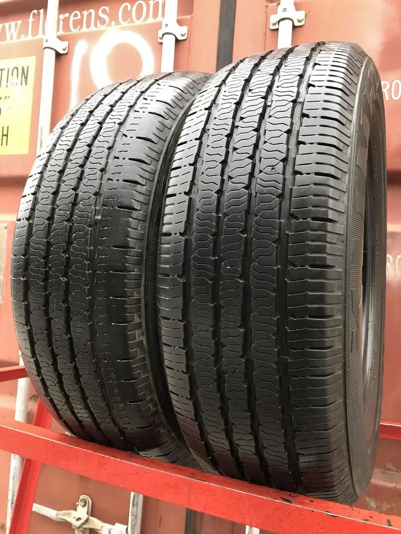 Пара б/у шин 235/60 R17 Kumho Radial 798 Plus
