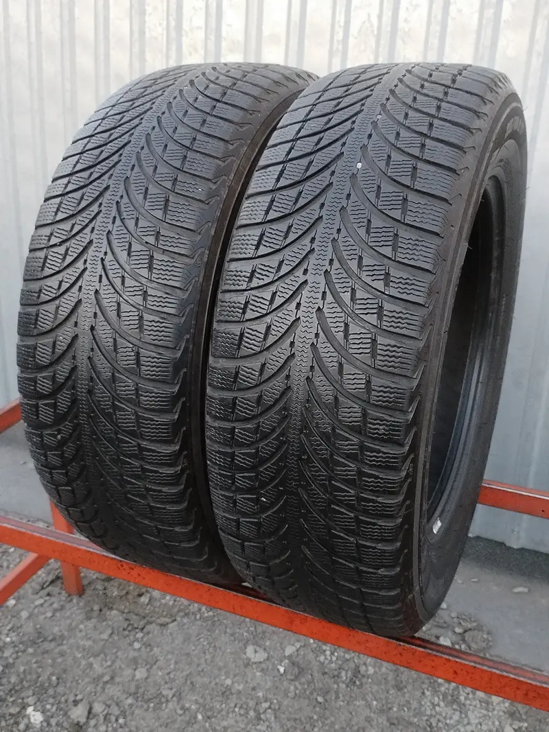 Пара б/у шин 235/60 R17 Michelin Latitude Alpin LA2