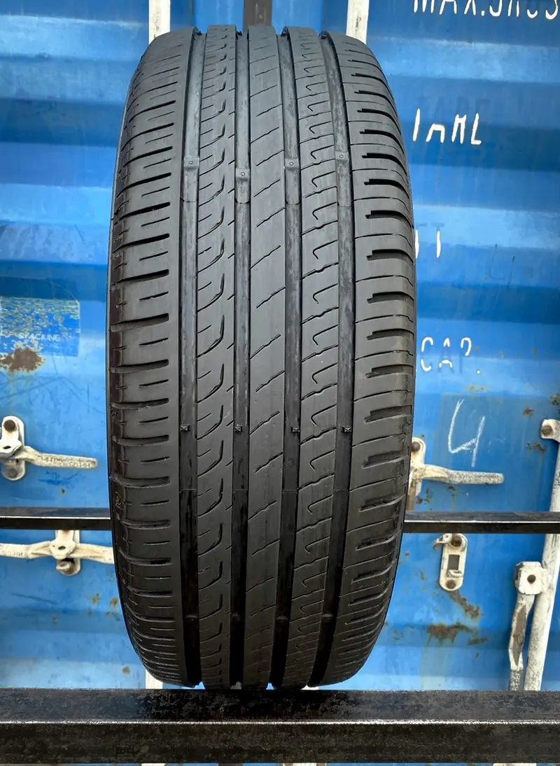 Б/у шина 235/60 R18 Barum Bravuris 5HM