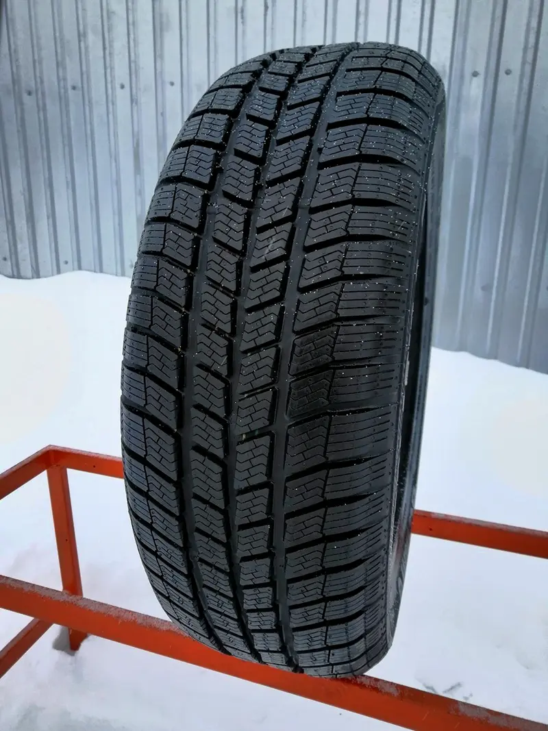 Б/у шина 235/60 R18 Barum Polaris 3