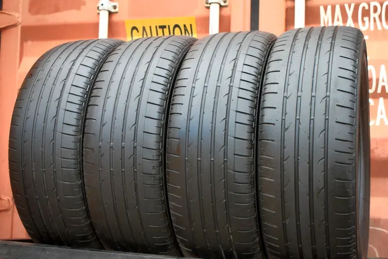 Комплект б/у шин 235/60 R18 Bridgestone Dueler H/P Sport, фото 1