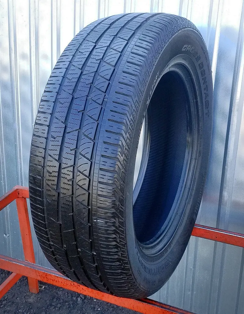 Б/у шина 235/60 R18 Continental ContiCrossContact LX Sport
