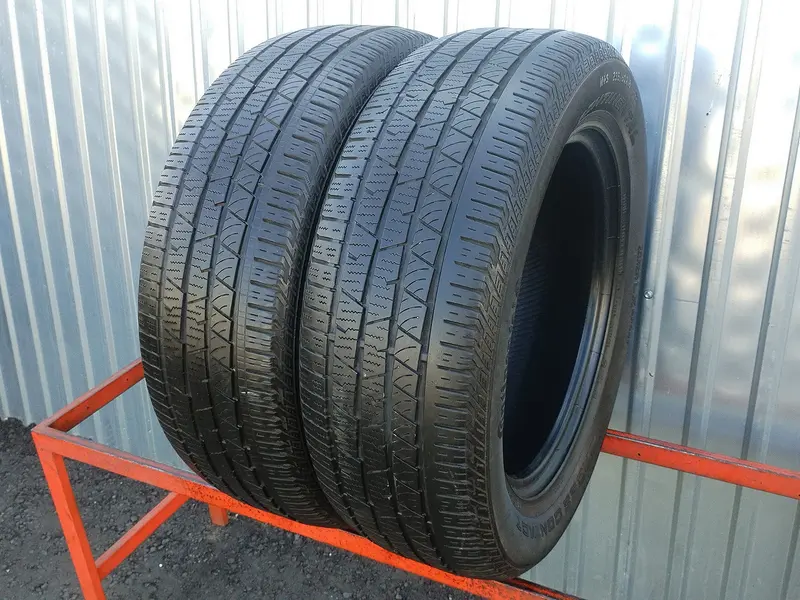 Пара б/у шин 235/60 R18 Continental ContiCrossContact LX Sport