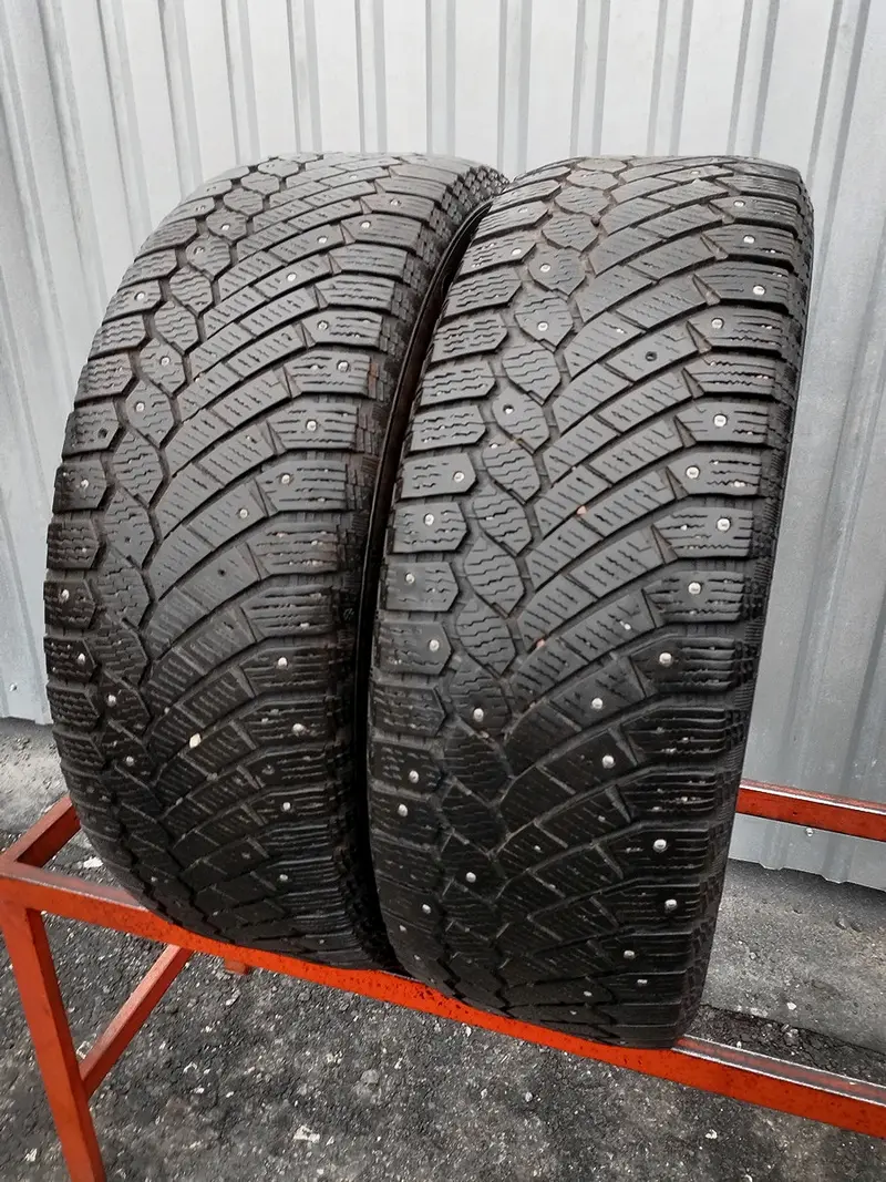 Пара б/у шин 235/60 R18 Continental ContiIceContact 4x4