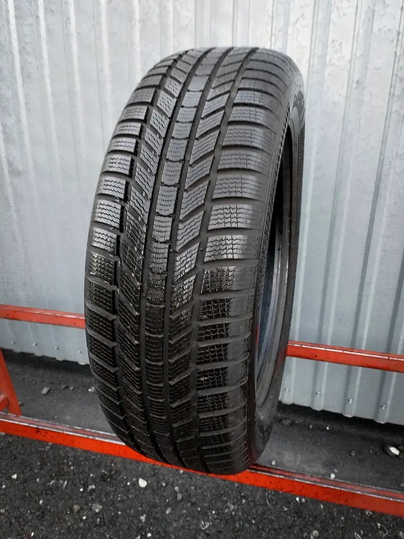 Б/у шина 235/60 R18 Continental ContiWinterContact TS 870 P