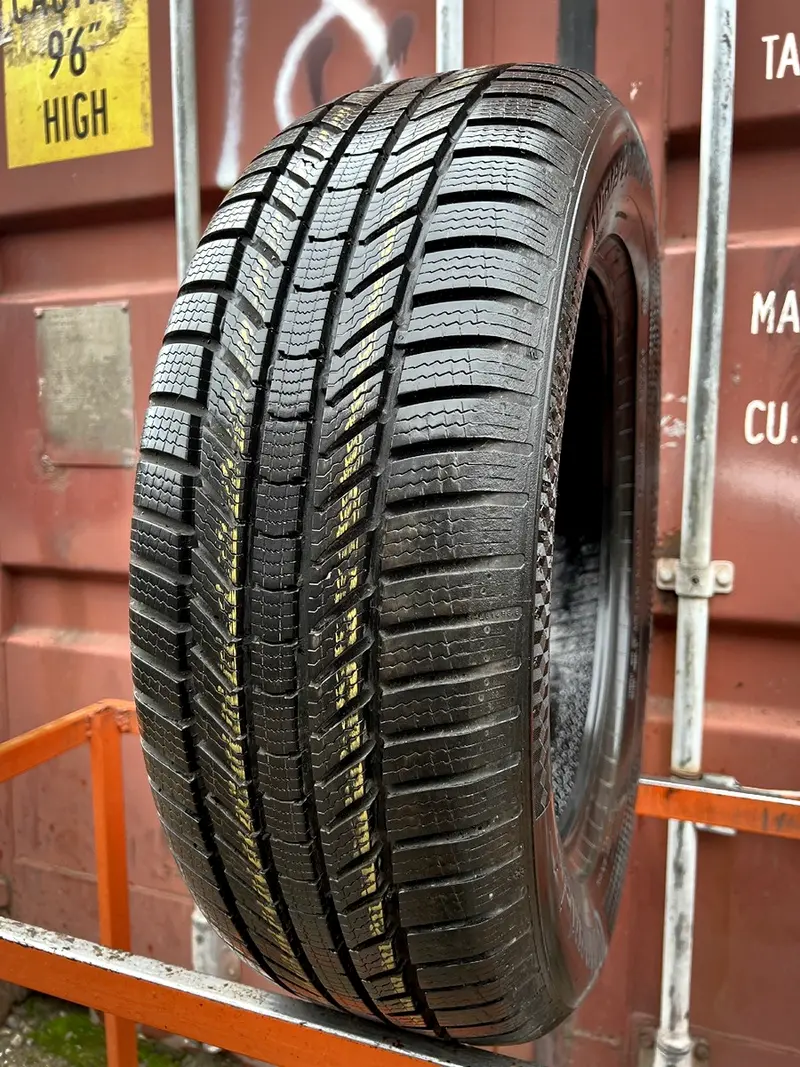 Б/у шина 235/60 R18 Continental ContiWinterContact TS 870 P