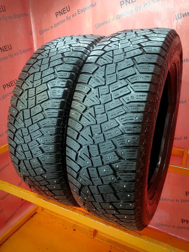 Пара б/у шин 235/60 R18 Continental IceContact 2