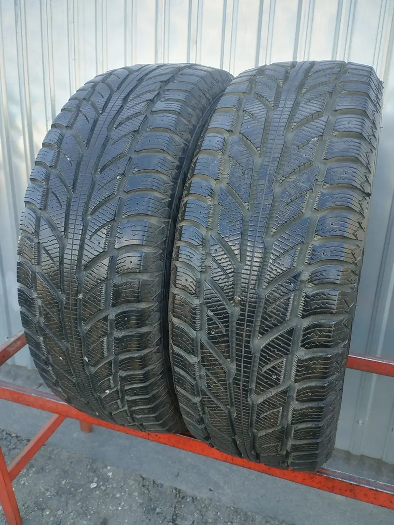Пара б/у шин 235/60 R18 Cooper Weather-Master WSC