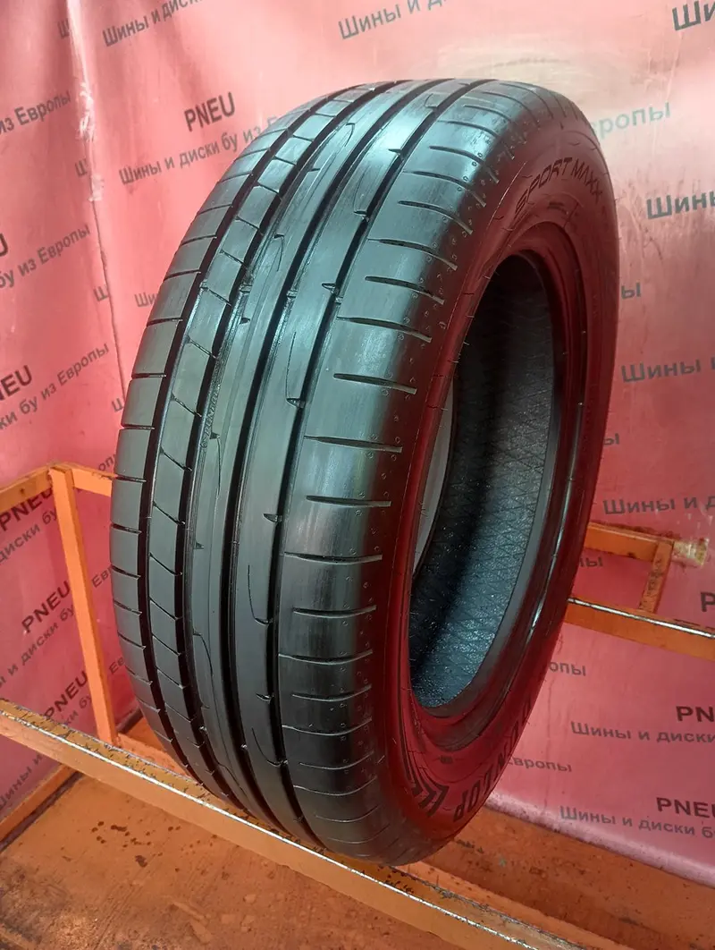 Б/у шина 235/60 R18 Dunlop SP Sport Maxx RT 2 SUV