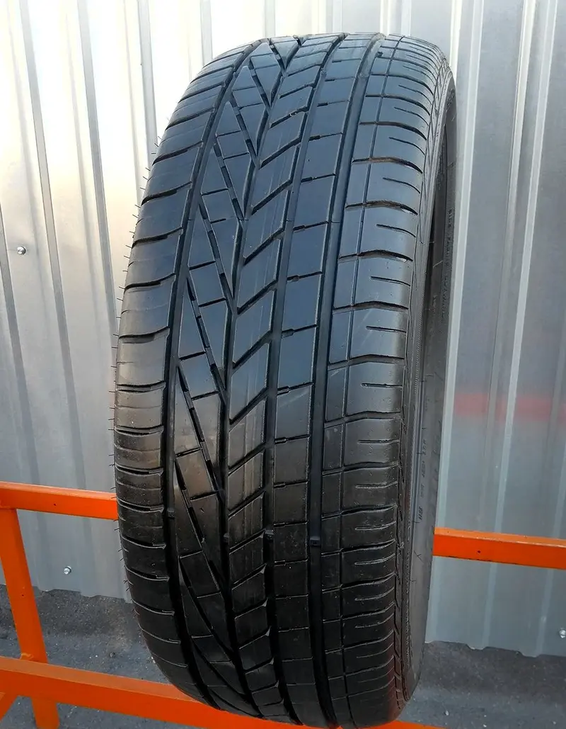 Б/у шина 235/60 R18 Goodyear Excellence