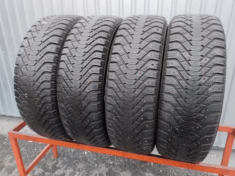 Комплект б/у шин 235/60 R18 Goodyear Ultra Grip 500