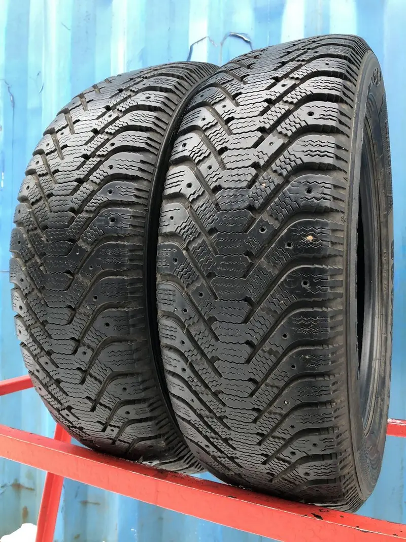 Пара б/у шин 235/60 R18 Goodyear Ultra Grip 500