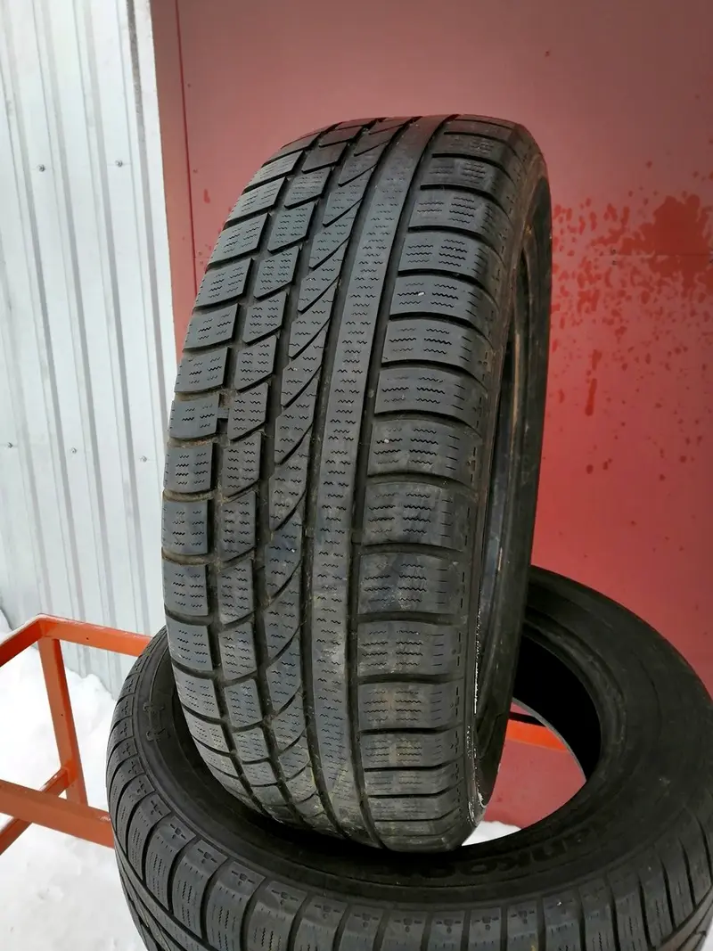 Б/у шина 235/60 R18 Hankook Ice Bear W300