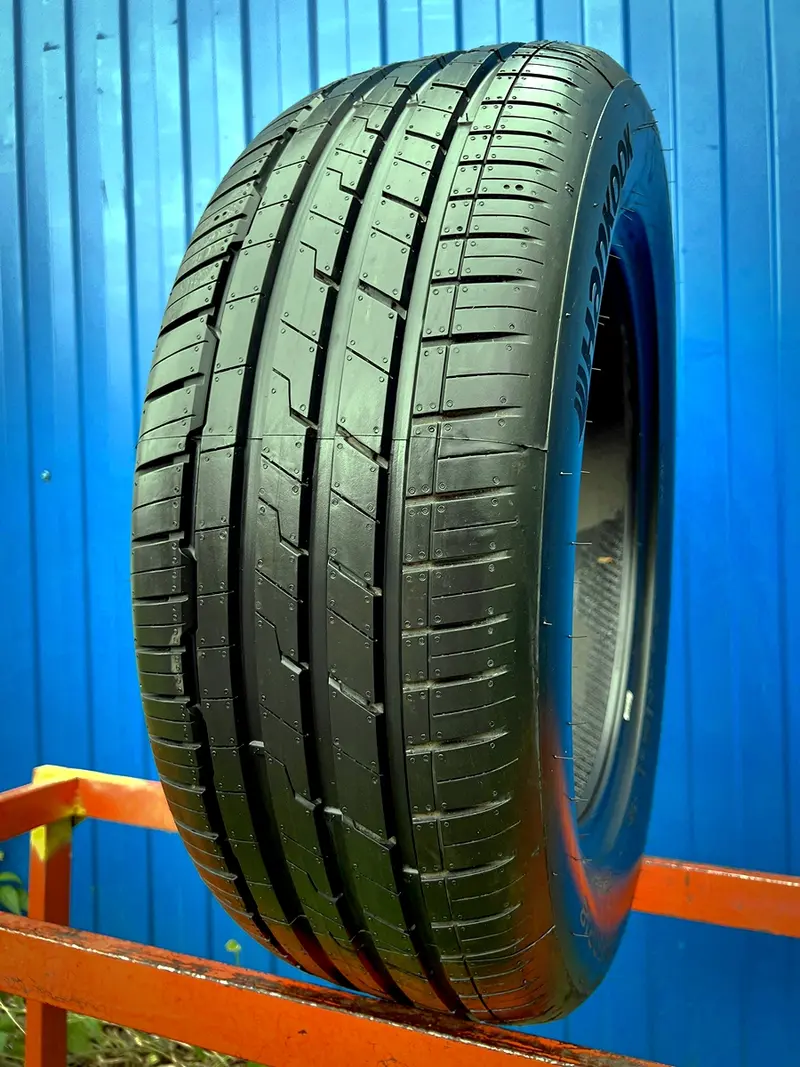 Новая шина 235/60 R18 Hankook Ventus S1 Evo3 SUV K127A, фото 1