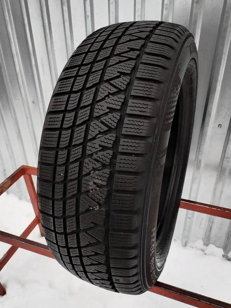 Б/у шина 235/60 R18 Kumho WinterCraft WS71 SUV