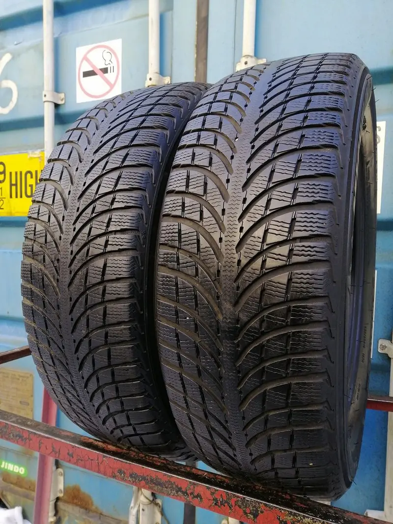 Пара б/у шин 235/60 R18 Michelin Latitude Alpin LA2, фото 1