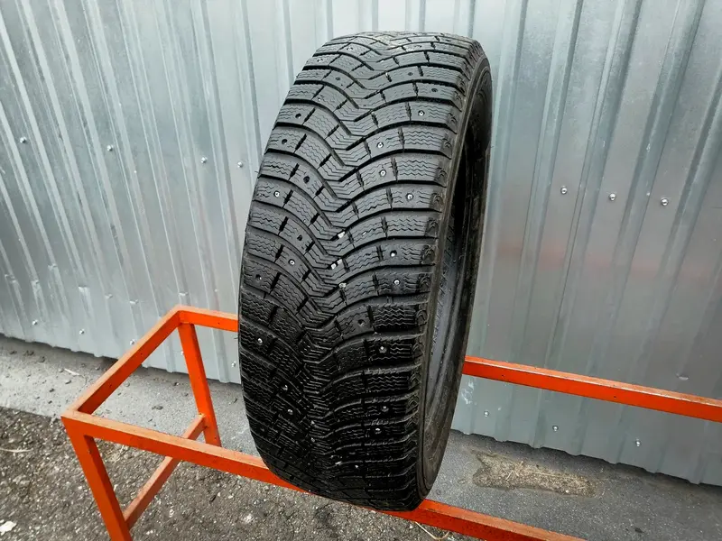 Б/у шина 235/60 R18 Michelin Latitude X-Ice North 2, фото 1