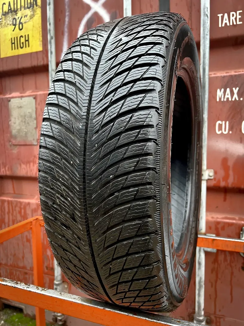 Б/у шина 235/60 R18 Michelin Pilot Alpin 5 SUV