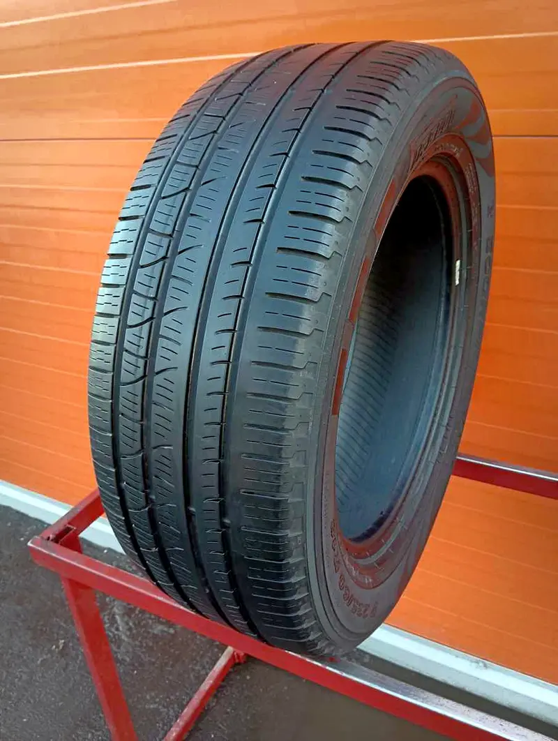 Б/у шина 235/60 R18 Pirelli Scorpion Verde All Season