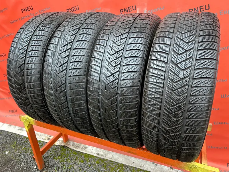 Комплект б/у шин 235/60 R18 Pirelli Scorpion Winter