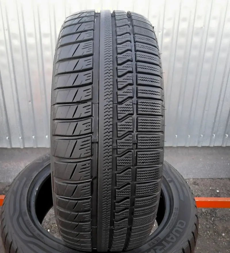 Б/у шина 235/60 R18 Vredestein Quatrac 3