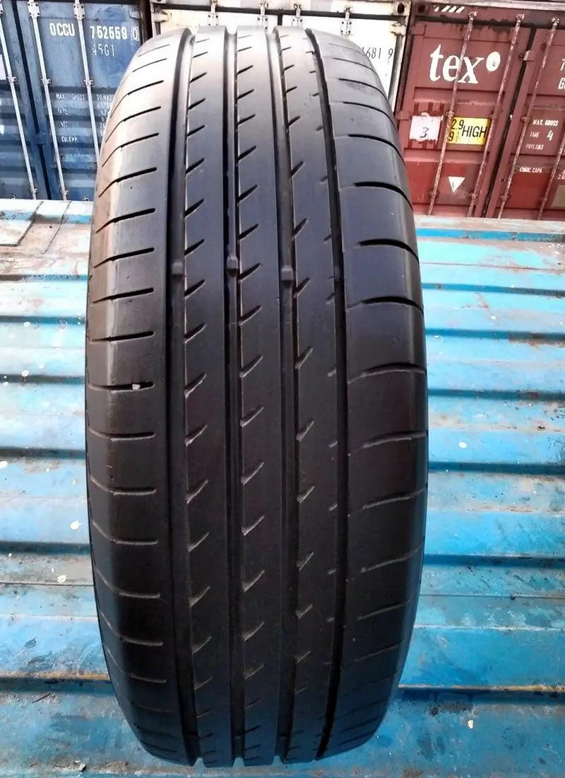 Б/у шина 235/60 R18 Yokohama Advan Sport V105 MO