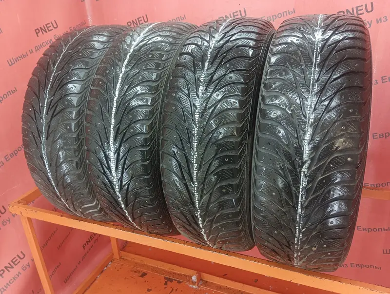 Комплект б/у шин 235/60 R18 Yokohama Ice Guard IG35