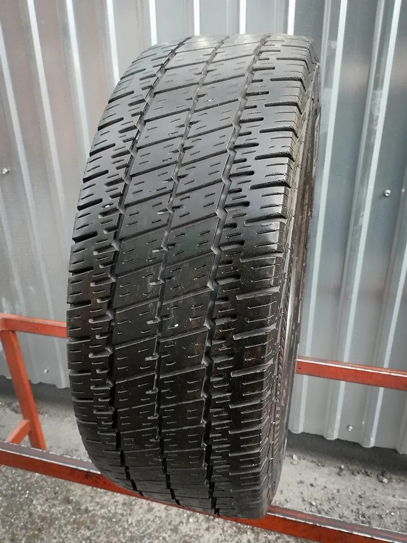 Б/у шина 235/65 R16C Barum Vanis All Season