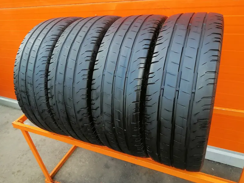 Комплект б/у шин 235/65 R16C Continental ContiVanContact 200