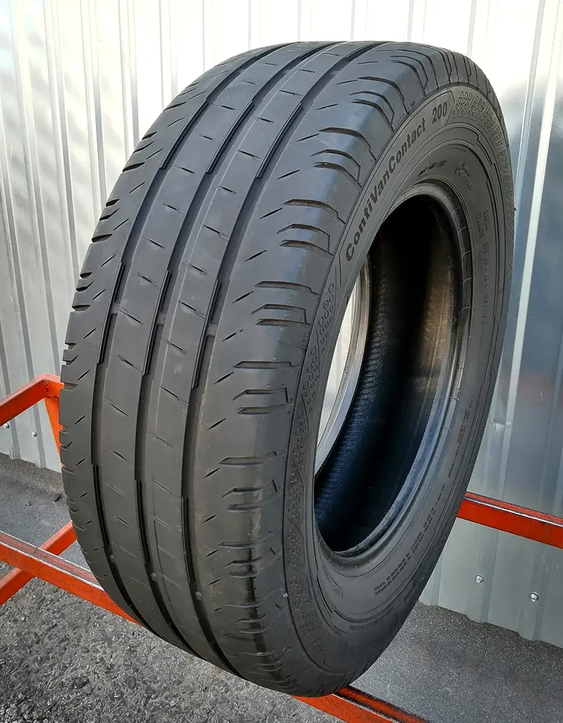 Б/у шина 235/65 R16C Continental ContiVanContact 200, фото 1