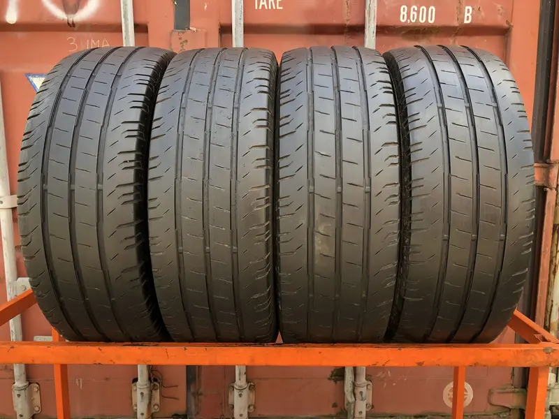 Комплект б/у шин 235/65 R16C Continental ContiVanContact 200