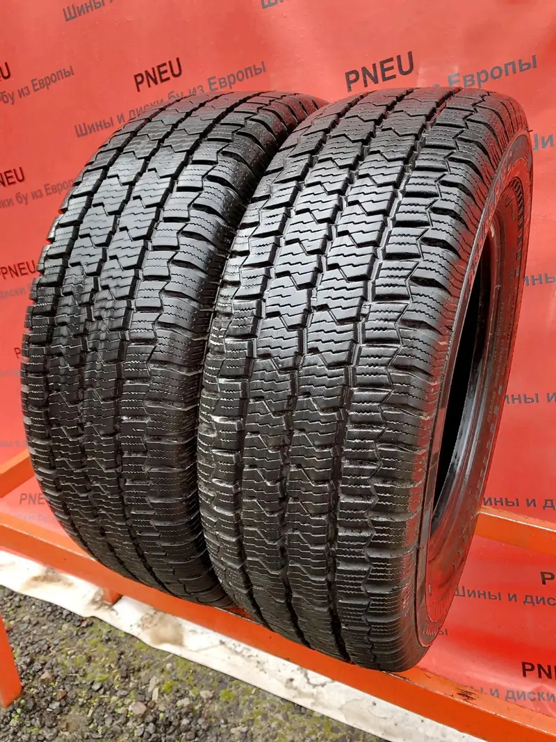Пара б/у шин 235/65 R16C Continental VancoFourSeason 2