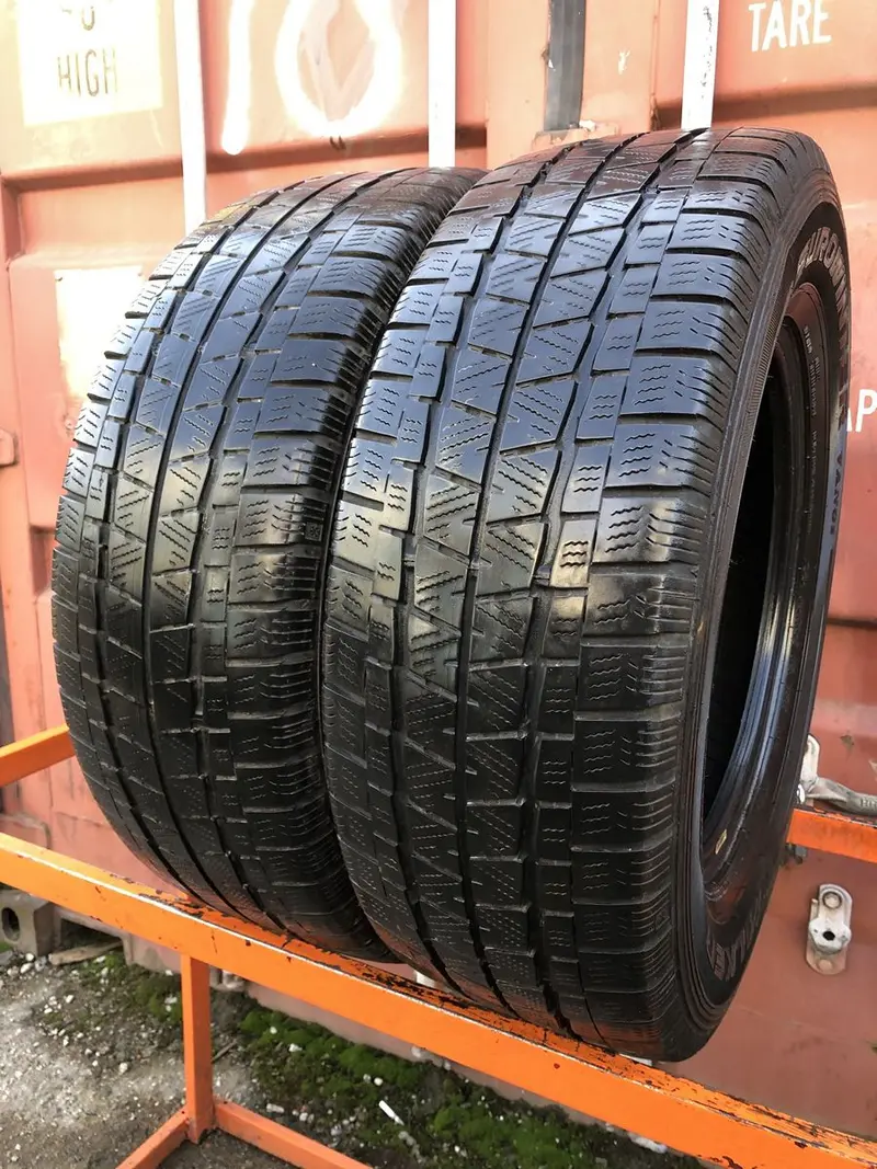 Пара б/у шин 235/65 R16C Falken Eurowinter VAN01
