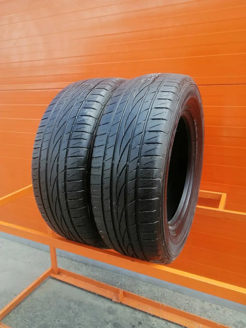 Пара б/у шин 235/65 R16 Falken Ziex ZE-912