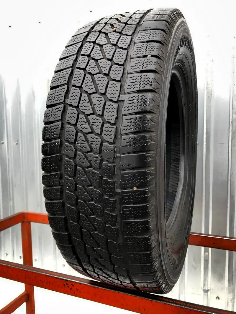 Б/у шина 235/65 R16C Firestone Vanhawk 2 Winter