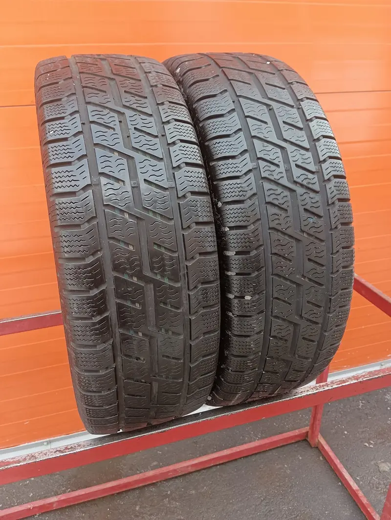 Пара б/у шин 235/65 R16C Gislaved Euro Frost VAN