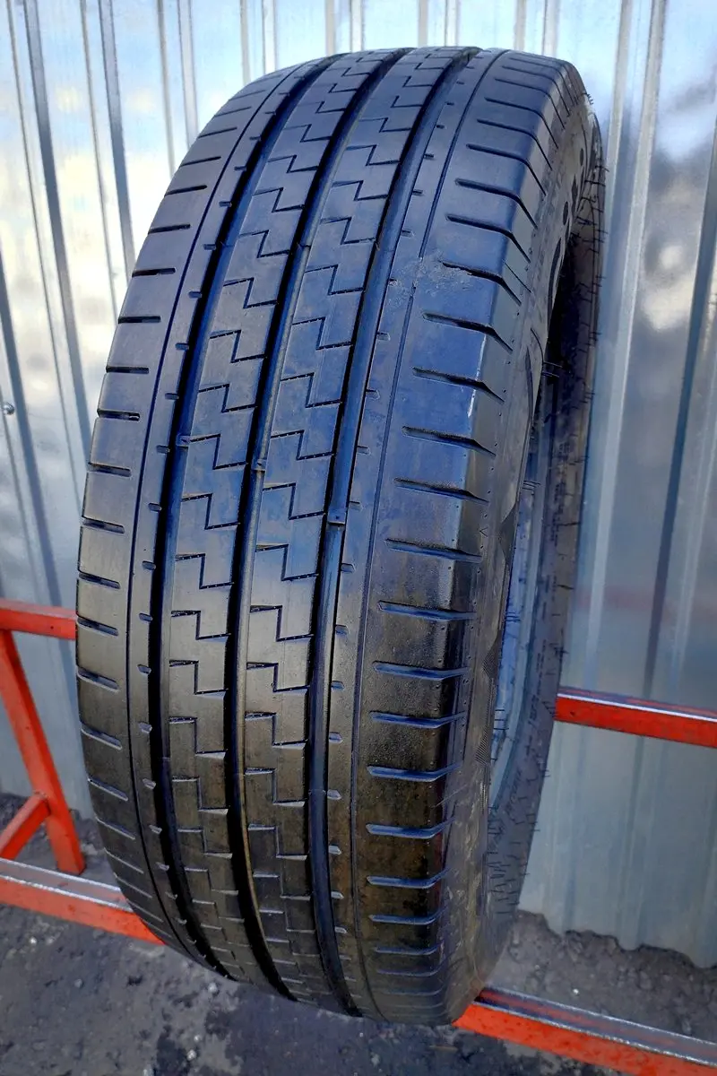Б/у шина 235/65 R16C Giti GitiVan HD